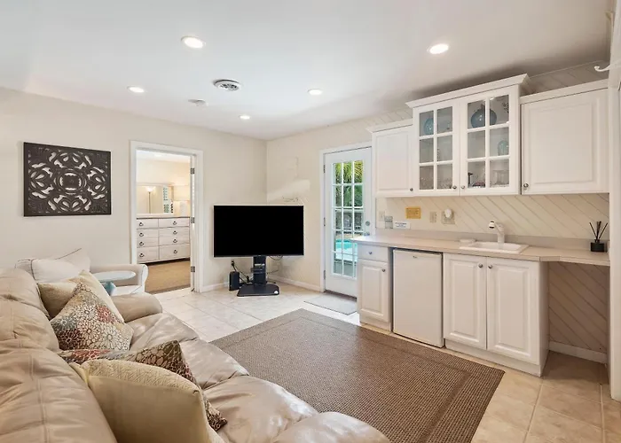 Ca411: 411 Carolina Blvd. Villa Isle of Palms